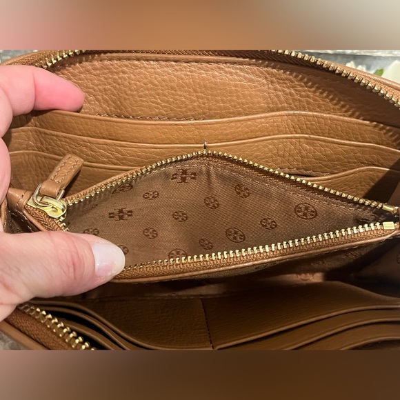 TORY BURCH Brown Leather Zip Around Wallet - Picture 7 of 10